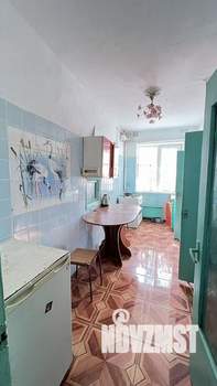 Дом 54м&sup2;, 2-этажный, участок 4 сот.  