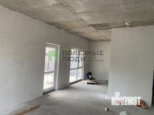 Дом 335м&sup2;, 2-этажный, участок 6 сот.  