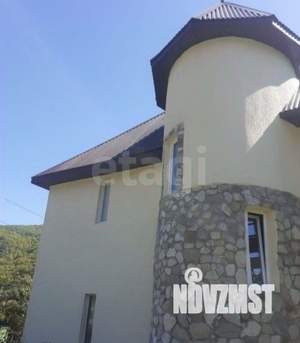 Дом 200м&sup2;, 2-этажный, участок 6 сот.  