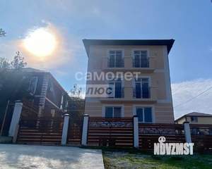 Дом 480м², 3-этажный, участок 4 сот.  