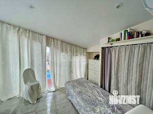 Дом 140м², 3-этажный, участок 8 сот.  