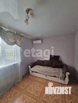 Дом 50м&sup2;, 2-этажный, участок 3 сот.  