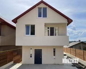 Дом 212м&sup2;, 3-этажный, участок 4 сот.  