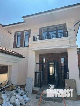 Дом 250м², 3-этажный, участок 3 сот.  