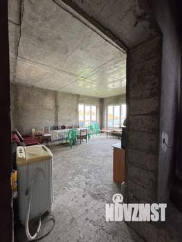 Дом 320м², 3-этажный, участок 8 сот.  