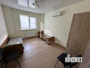 Дом 138м&sup2;, 2-этажный, участок 5 сот.  