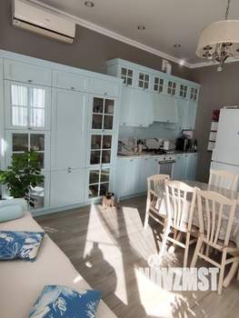 Дом 250м², 3-этажный, участок 2 сот.  