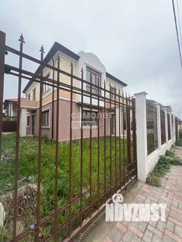 Дом 190м&sup2;, 2-этажный, участок 3 сот.  