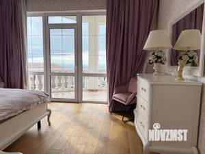 Дом 179м&sup2;, 2-этажный, участок 4 сот.  