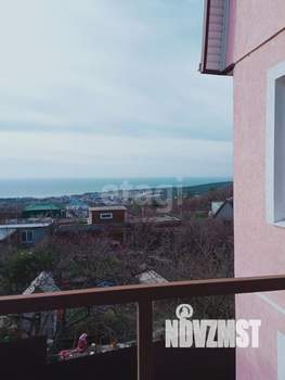 Дом 130м&sup2;, 2-этажный, участок 4 сот.  