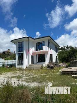 Дом 192м², 2-этажный, участок 4 сот.  