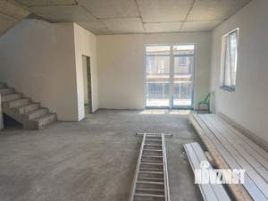 Дом 350м², 3-этажный, участок 4 сот.  