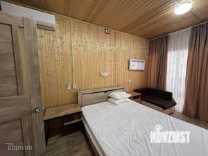 Дом 280м&sup2;, 2-этажный, участок 6 сот.  