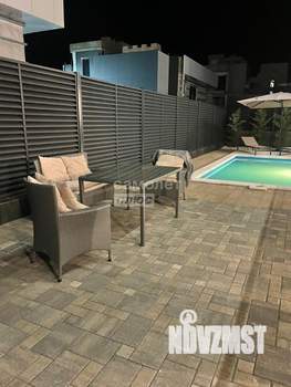 Коттедж 398м², 2-этажный, участок 5 сот.  