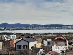 Дом 125м&sup2;, 2-этажный, участок 4 сот.  