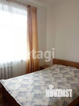 Дом 530м&sup2;, 3-этажный, участок 6 сот.  