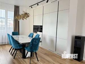 Дом 133м&sup2;, 2-этажный, участок 3 сот.  