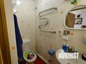 Дом 150м&sup2;, 2-этажный, участок 8 сот.  