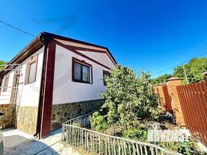 Дом 180м², 2-этажный, участок 8 сот.  