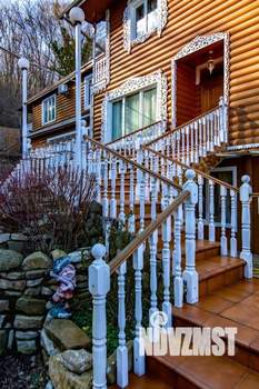 Дом 475м&sup2;, 3-этажный, участок 6 сот.  