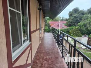 Дом 397м&sup2;, 2-этажный, участок 6 сот.  