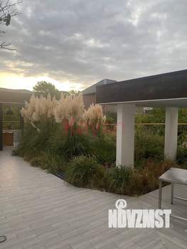 Дом 260м&sup2;, 2-этажный, участок 6 сот.  