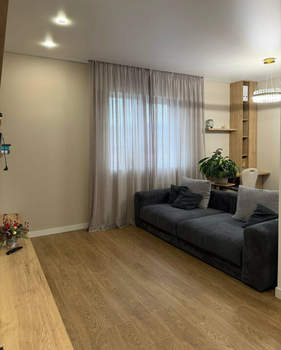 Дом 146м&sup2;, 2-этажный, участок 4 сот.  