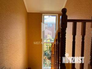 Дом 250м&sup2;, 2-этажный, участок 3 сот.  