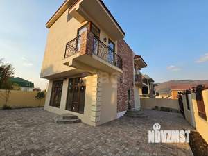 Дом 250м&sup2;, 3-этажный, участок 3 сот.  