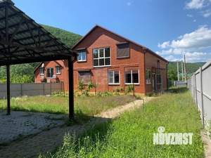 Дом 181м&sup2;, 2-этажный, участок 6 сот.  
