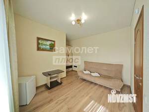 Дом 825м², 3-этажный, участок 8 сот.  