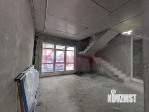 Дом 186м&sup2;, 2-этажный, участок 4 сот.  