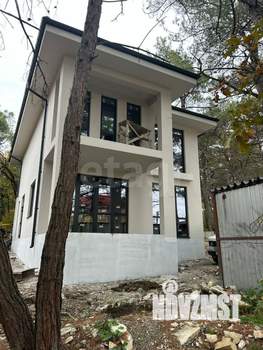 Дом 195м², 2-этажный, участок 6 сот.  