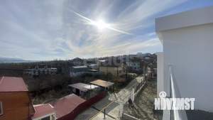 Дом 250м&sup2;, 2-этажный, участок 5 сот.  