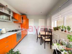 Дом 263м&sup2;, 3-этажный, участок 3 сот.  