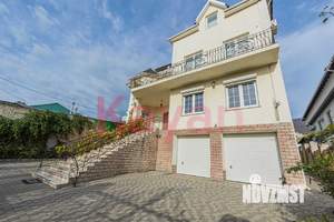 Дом 516м², 3-этажный, участок 8 сот.  