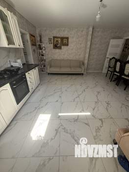 Дом 70м², 2-этажный, участок 3 сот.  