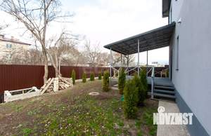 Дом 182м&sup2;, 2-этажный, участок 8 сот.  