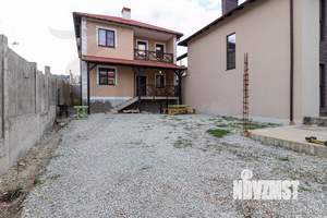 Дом 225м&sup2;, 3-этажный, участок 3 сот.  