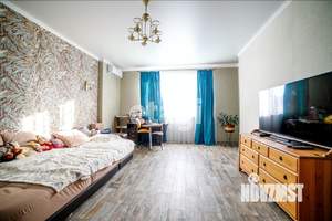 Дом 420м&sup2;, 3-этажный, участок 6 сот.  