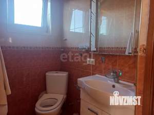 Дом 250м&sup2;, 3-этажный, участок 4 сот.  