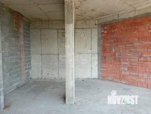 Дом 218м&sup2;, 2-этажный, участок 4 сот.  