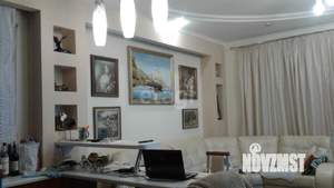 Дом 500м², 3-этажный, участок 7 сот.  