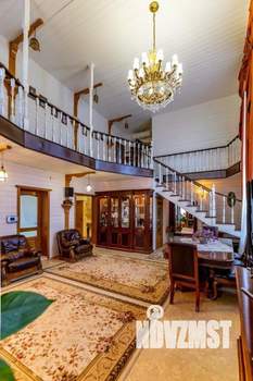 Дом 475м&sup2;, 3-этажный, участок 6 сот.  