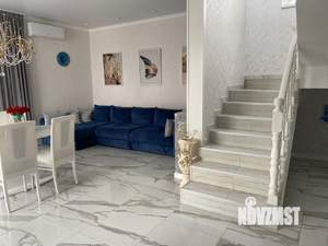 Коттедж 140м², 2-этажный, участок 5 сот.  