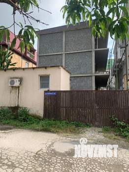 Коттедж 350м², 3-этажный, участок 3 сот.  