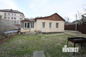 Дом 267м&sup2;, 2-этажный, участок 6 сот.  