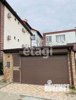 Дом 240м&sup2;, 3-этажный, участок 4 сот.  