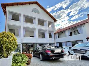 Дом 600м&sup2;, 3-этажный, участок 5 сот.  