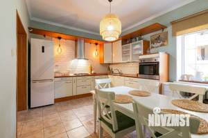 Дом 231м², 2-этажный, участок 5 сот.  